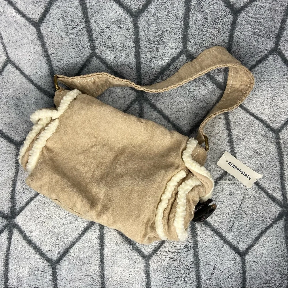 Aeropostale Y2K Beige Sherpa Trim Toggle Mini Purse Hand Bag NWT J